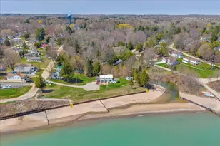 7226 Lakeview Dr, Lexington, MI 48450 - Photo 47