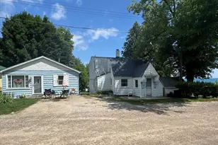 7226 Lakeview Dr, Lexington, MI 48450 - Photo 7