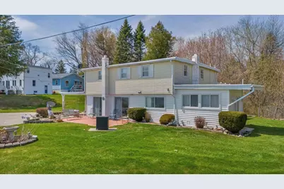 7226 Lakeview Drive, Lexington, MI 48450 - Photo 3