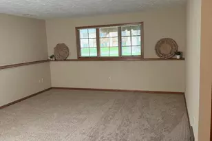 2941 Parkside Dr, Jenison, MI 49428 - Photo 21