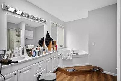 5012 Forest Side Drive, Flint, MI 48532 - Photo 5