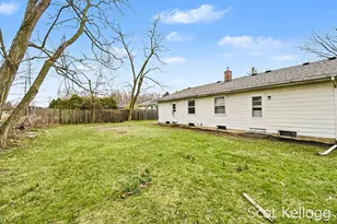 1735-1737 Sunny Creek Street SE, Kentwood, MI 49508 - Photo 17