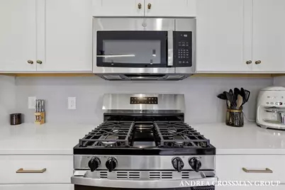 1989 S Shorewood Lane, Holland, MI 49423 - Photo 11