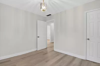 24432 Kensington Street, Taylor, MI 48180 - Photo 17