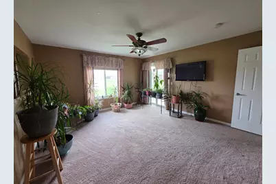 31637 Beaver Circle, New Boston, MI 48164 - Photo 9