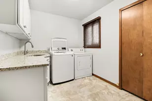 1215 Morehead Ct, Ann Arbor, MI 48103 - Photo 31