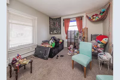 731 Village Street, Kalamazoo, MI 49008 - Photo 5