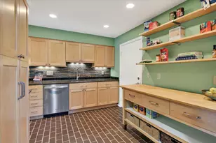 2555 Meade Ct, Ann Arbor, MI 48105 - Photo 19