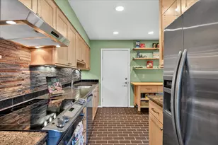 2555 Meade Ct, Ann Arbor, MI 48105 - Photo 25