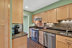 2555 Meade Ct, Ann Arbor, MI 48105 - Photo 3