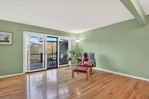 2555 Meade Ct, Ann Arbor, MI 48105 - Photo 9