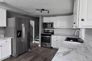 1325 Sumac St, Muskegon, MI 49445 - Photo 9