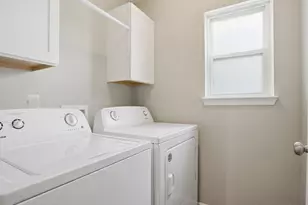 1380 Timmins Dr, Ann Arbor, MI 48103 - Photo 17