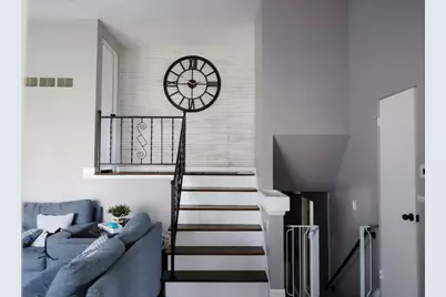 613 Hillcrest Road, Paw Paw, MI 49079 - Photo 5