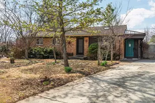 1827 Avondale Ave, Ann Arbor, MI 48103 - Photo 7