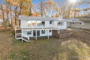 8995 Deer Point Dr, Newaygo, MI 49337 - Photo 25