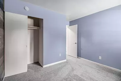 742 W Kilgore Road #108, Kalamazoo, MI 49008 - Photo 25