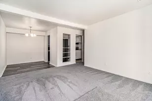 742 W Kilgore Rd, Kalamazoo, MI 49008 - Photo 25