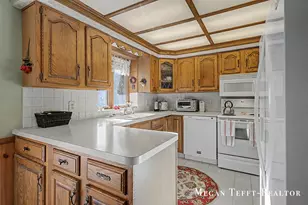 900 Maynard NW, Grand Rapids, MI 49504 - Photo 9