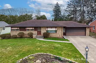 900 Maynard NW, Grand Rapids, MI 49504 - Photo 1