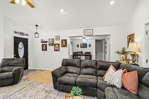 524 S Rosewood, Jackson, MI 49201 - Photo 7