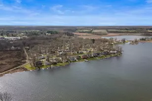 2394 Forrest Dr, Hillsdale, MI 49242 - Photo 11