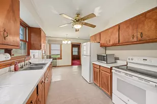 1401 S 2nd St, Kalamazoo, MI 49009 - Photo 7