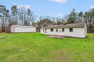 1401 S 2nd St, Kalamazoo, MI 49009 - Photo 3