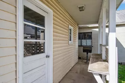 705 E Bird Street, Jackson, MI 49203 - Photo 11