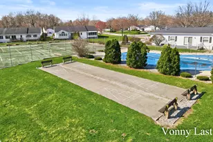 7450 Boulder Bluff Dr, Jenison, MI 49428 - Photo 29