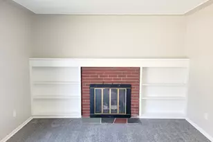 1462 Southlawn Dr SW, Wyoming, MI 49509 - Photo 9