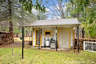 1111 2nd St, Pentwater, MI 49449 - Photo 45