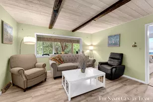 1111 2nd St, Pentwater, MI 49449 - Photo 9