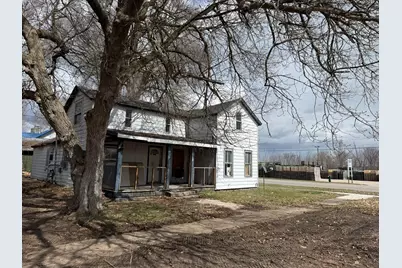 115 E 4th Street, Evart, MI 49631 - Photo 1