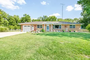 4537 Stanley Ave, Watervliet, MI 49098 - Photo 1