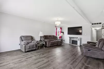 170 Beyne Street, Mount Clemens, MI 48043 - Photo 5