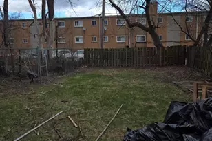 20542 Ashton Ave, Detroit, MI 48219 - Photo 9