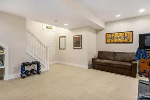 203 W Summit St, Ann Arbor, MI 48103 - Photo 25