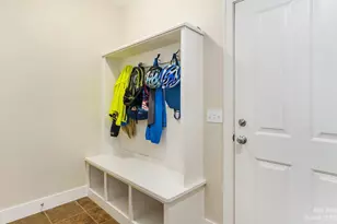 203 W Summit St, Ann Arbor, MI 48103 - Photo 27