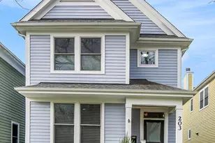 203 W Summit St, Ann Arbor, MI 48103 - Photo 3