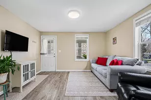 2638 Longstreet Ave SW, Wyoming, MI 49509 - Photo 5