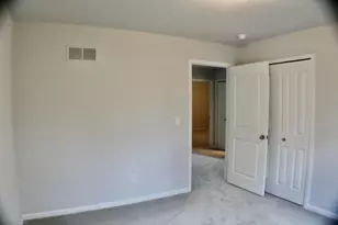 11517 Partridge Dr, Taylor, MI 48180 - Photo 11