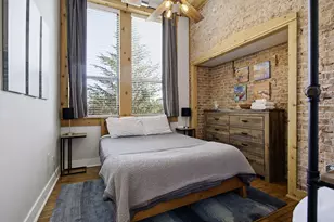 460 Broadway St, South Haven, MI 49090 - Photo 9