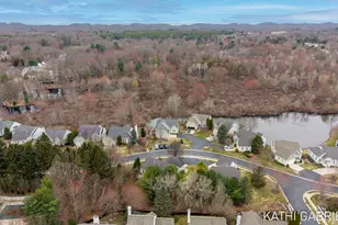 18147 Lost Creek Ln, Spring Lake, MI 49456 - Photo 55