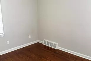 20202 Washtenaw St, Harper Woods, MI 48225 - Photo 11