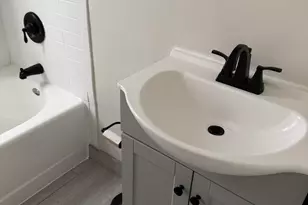 20202 Washtenaw St, Harper Woods, MI 48225 - Photo 9