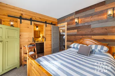 3560 Reeds Lake Boulevard SE, Grand Rapids, MI 49506 - Photo 13