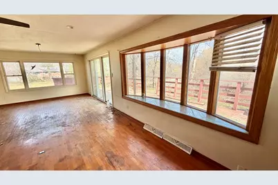 1565 N Teakwood Drive, Stevensville, MI 49127 - Photo 5