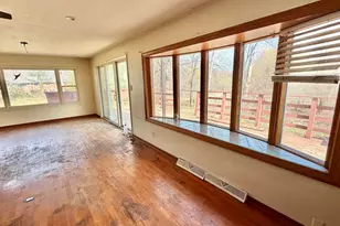 1565 N Teakwood Dr, Stevensville, MI 49127 - Photo 5