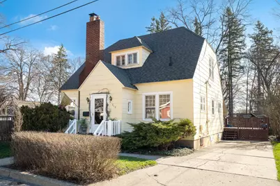 310 S Cross Street, Greenville, MI 48838 - Photo 1